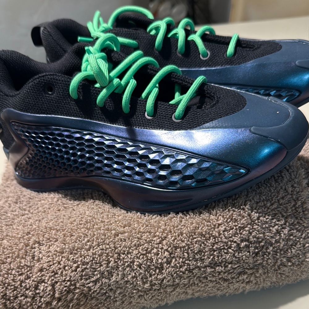 Adidas AE 1 Low basketball shoes